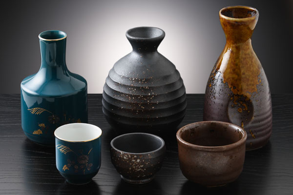 徳利と猪口（酒器）画像 無料写真素材 フリー写真素材