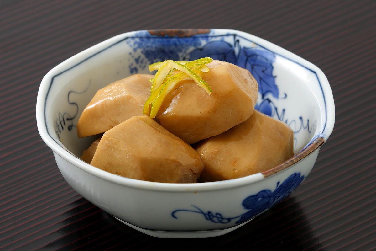 f61-4243　里芋の煮っ転がし