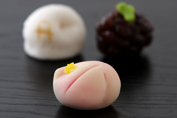 和菓子 練り切り 梅 画像 無料写真素材 フリー写真素材