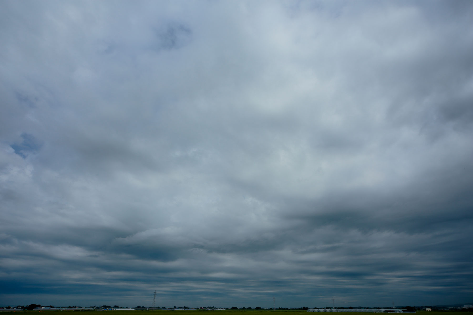 i71l-3342　暗い雲