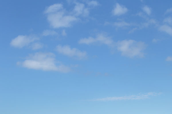 青空と雲 合成素材 画像2枚 3480 フリー写真素材 