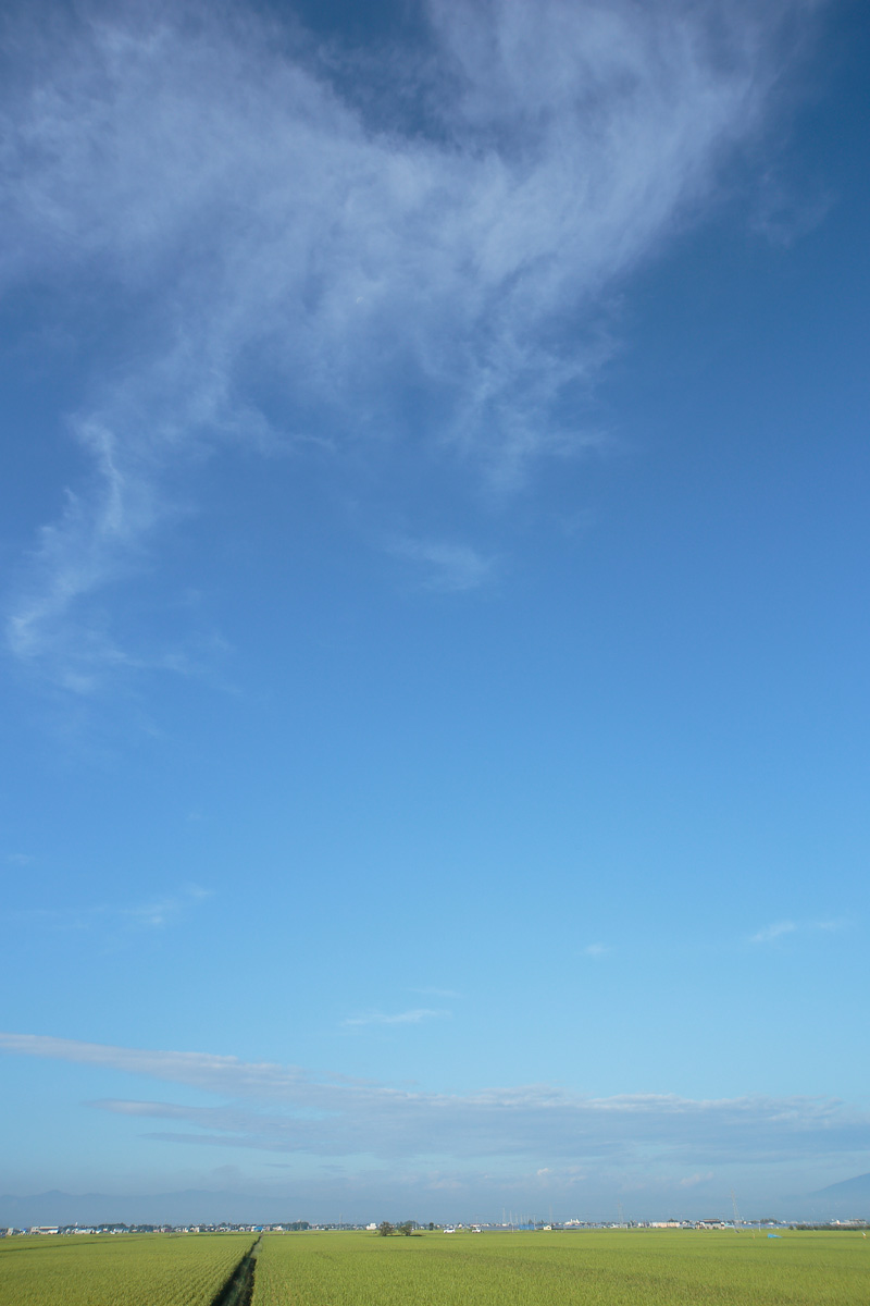 i73l-3650　早朝の空と雲