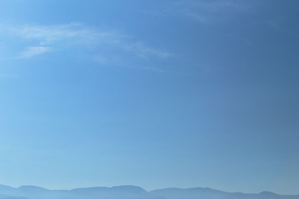 朝の空 雲 3694 画像 フリー写真素材「花ざかりの森」