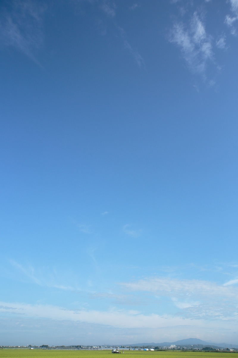 i74l-3744　朝の空と雲