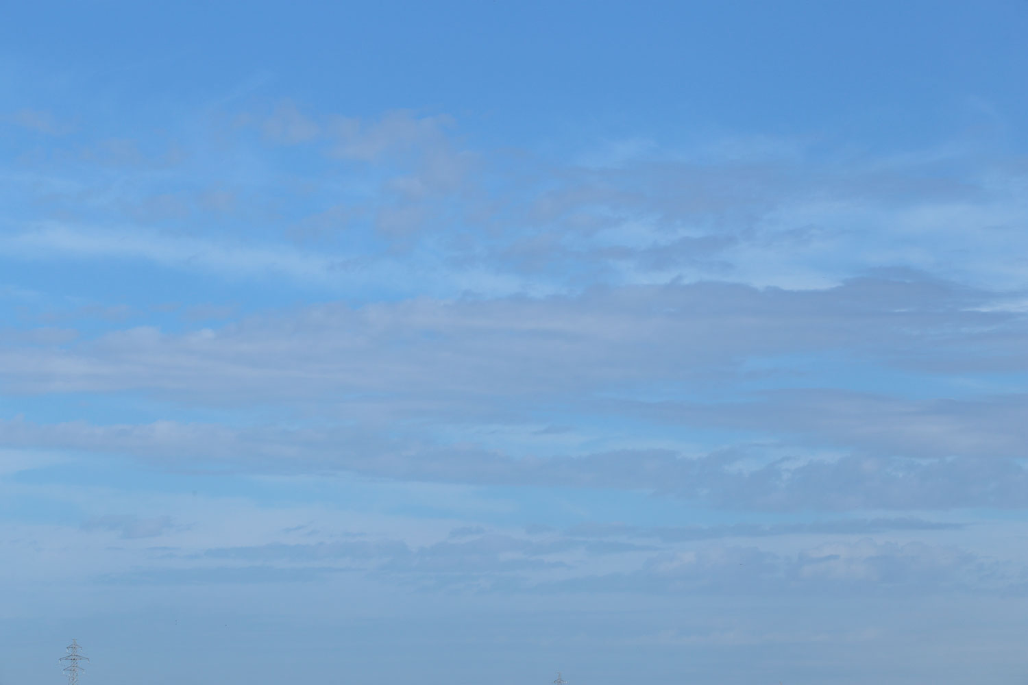 i74l-3786　朝の空と雲