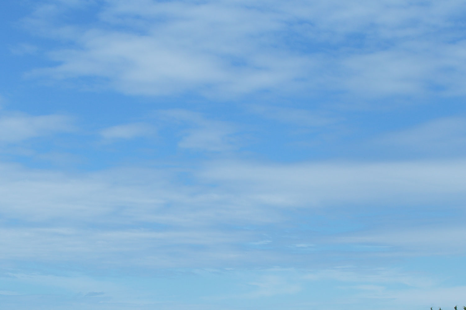 i74l-3845　青空と雲