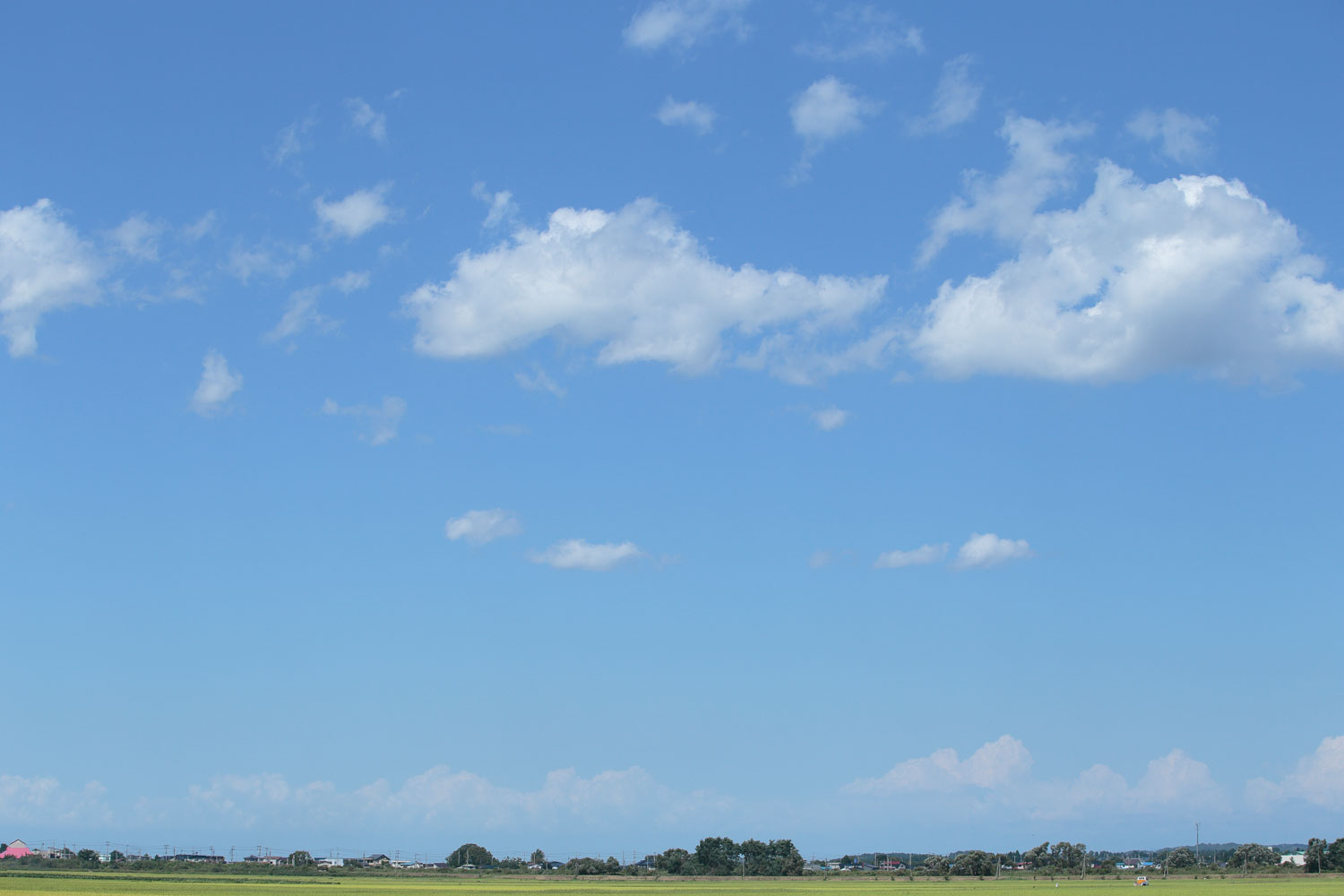 i76l-4113　青空と雲